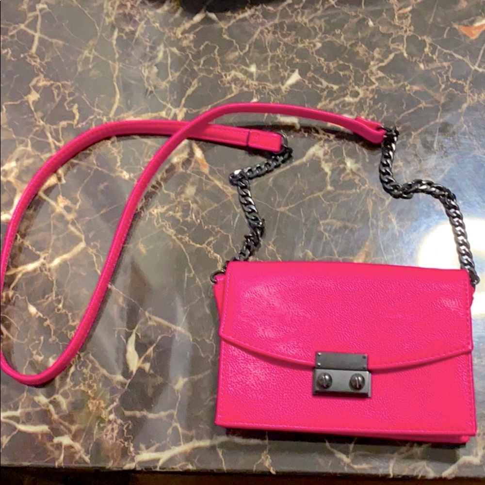 EXPRESS Hand bag .